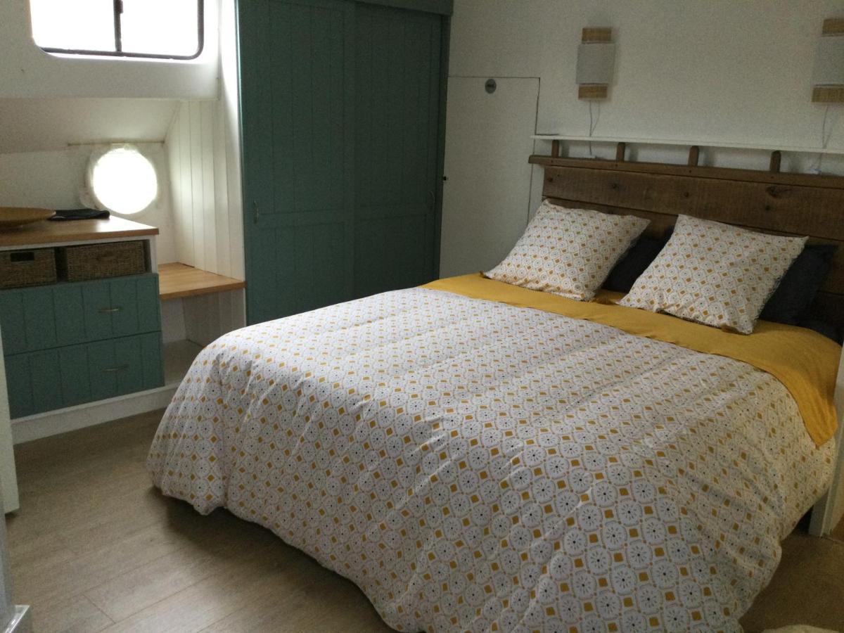 Peniche Gemjo Hotel กาสเตลซาร์ราแซ็ง ภายนอก รูปภาพ