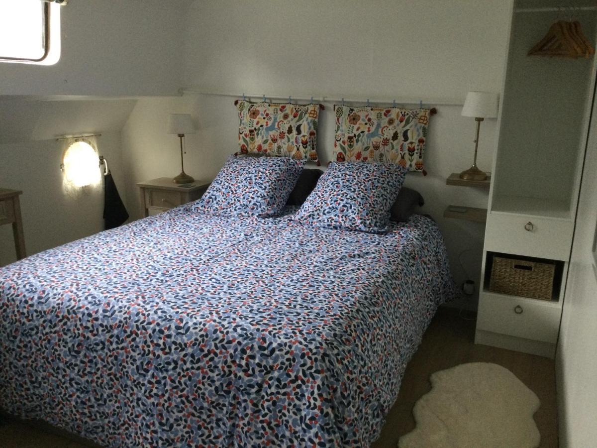 Peniche Gemjo Hotel กาสเตลซาร์ราแซ็ง ภายนอก รูปภาพ